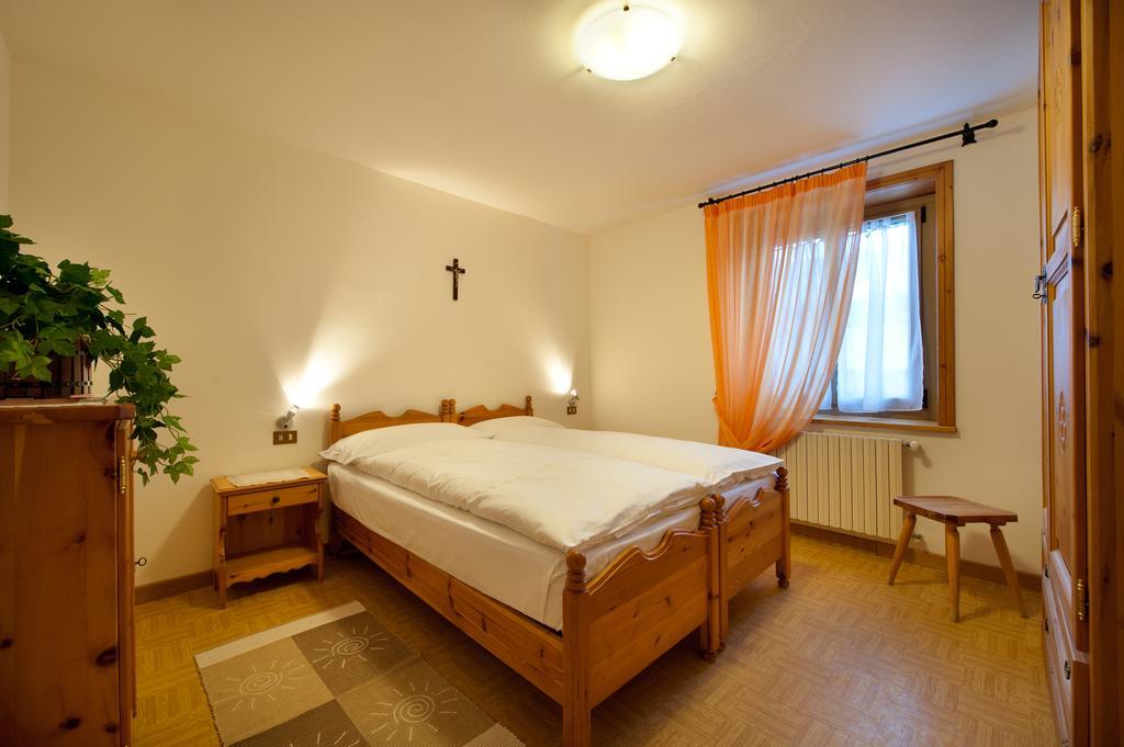 Appartamenti 3000 Livigno Szoba fotó